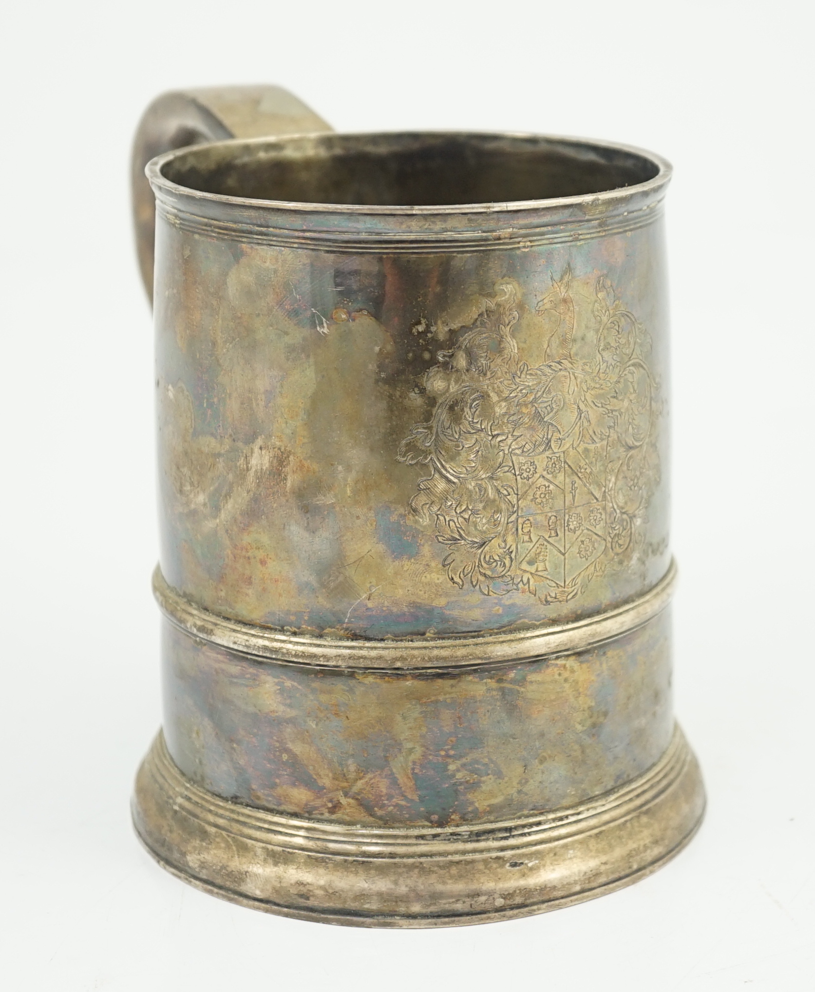 A Queen Anne silver mug, by Richard Bayley?